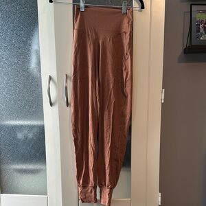 Yoga Brown High-Waist Leggings